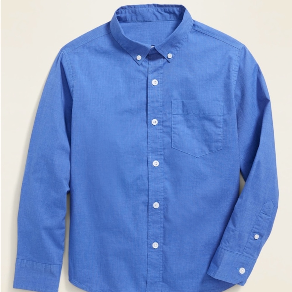 Boys long sleeve shirt.